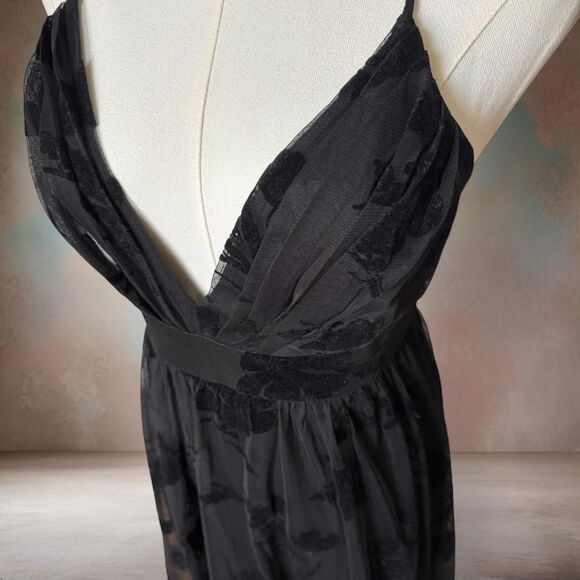 Sweet Storm Women's Velvet Burnout Gown Medium Black Whimsigoth FairyGoth Mesh - Picture 2 of 8